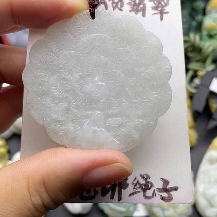 颈饰未镶嵌翡翠天然翡翠