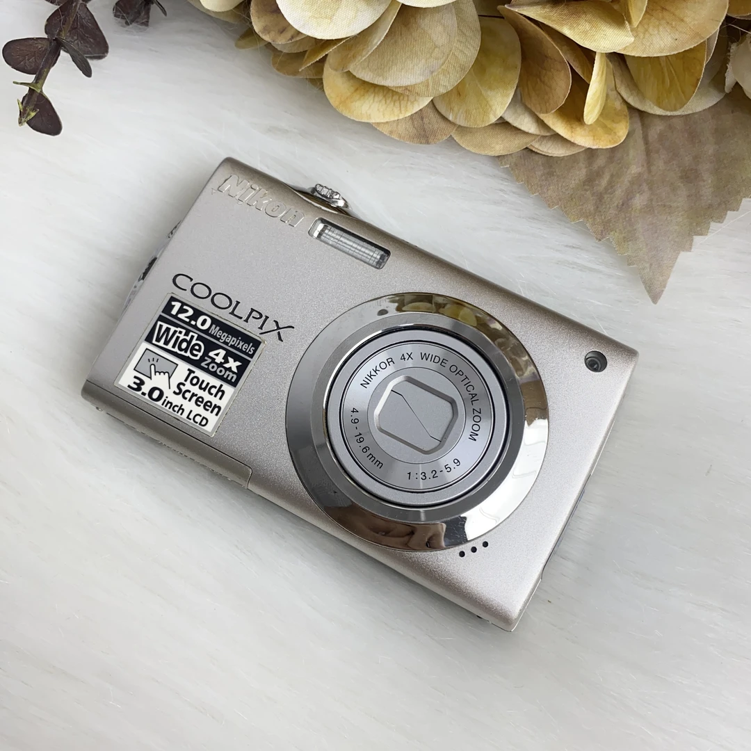 9新 Nikon/尼康 s4000 触摸屏 有屏幕膜 福利相机