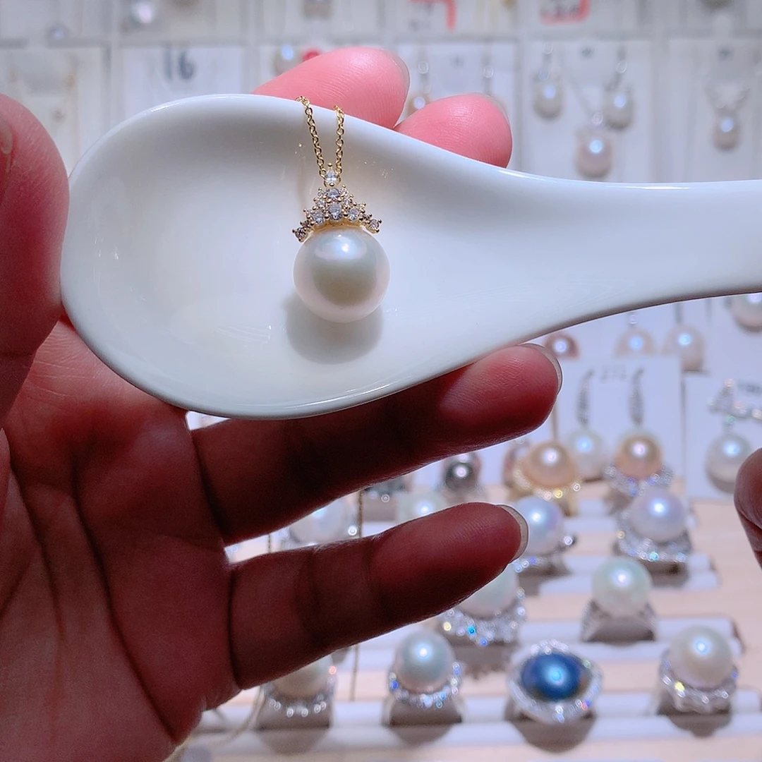 未镶嵌淡水珍珠吊坠(赠链)CC13mm