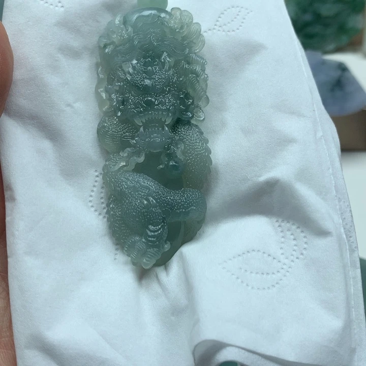 未镶嵌定制翡翠龙牌 毛货 无鉴赏期