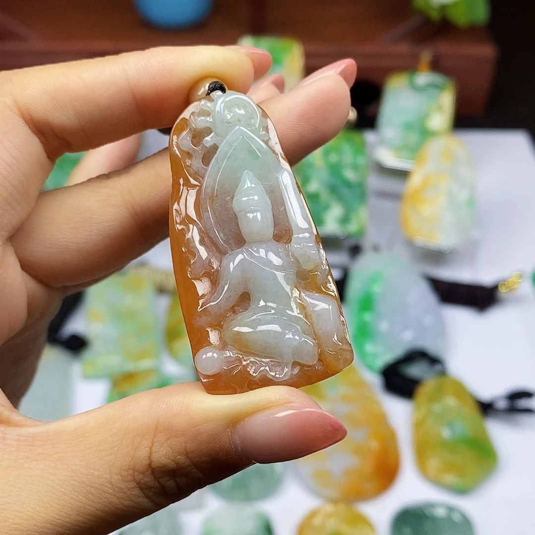 颈饰未镶嵌翡翠天然翡翠A货