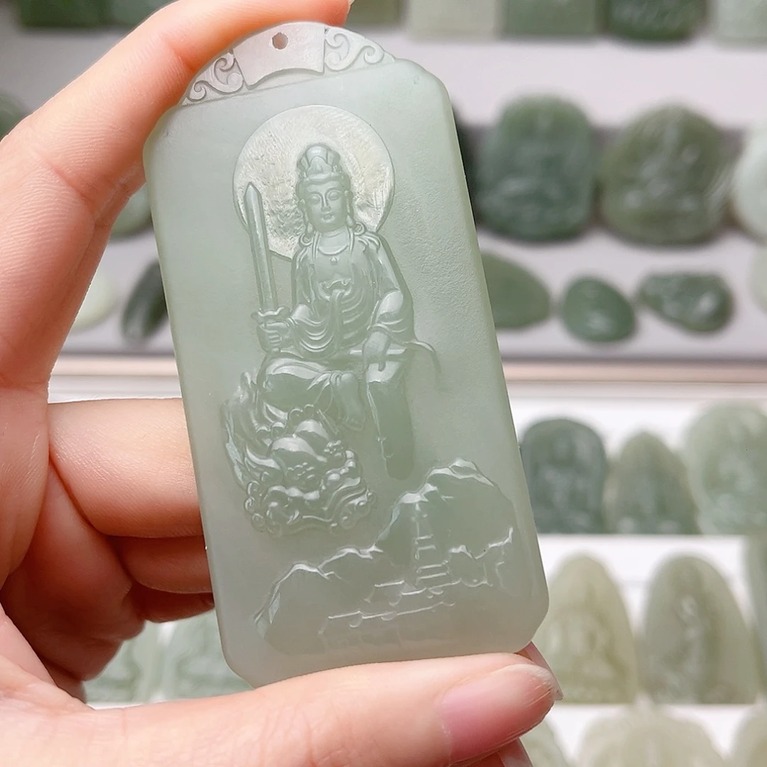 顺***心和田玉未镶嵌颈饰