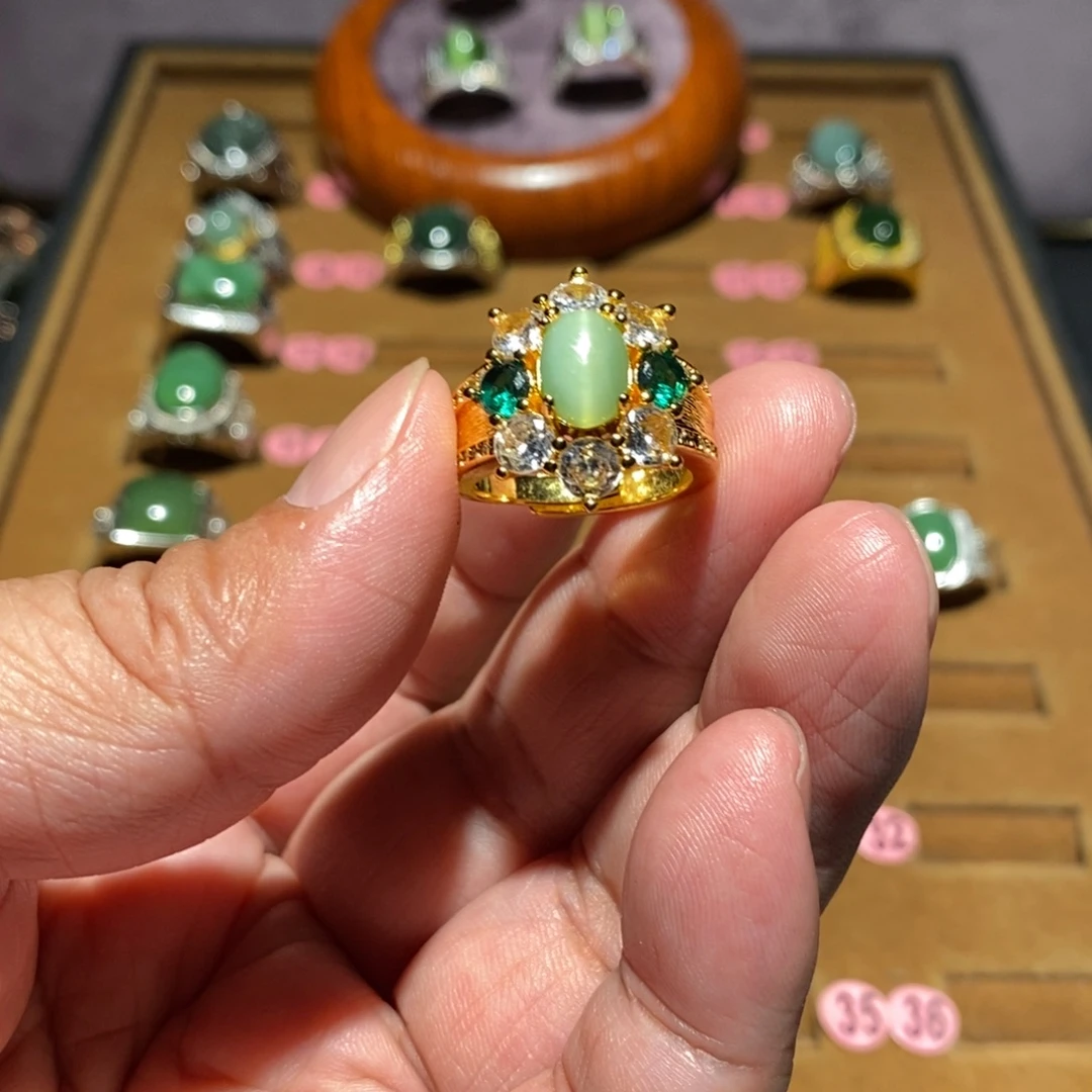 和田玉未镶嵌戒指