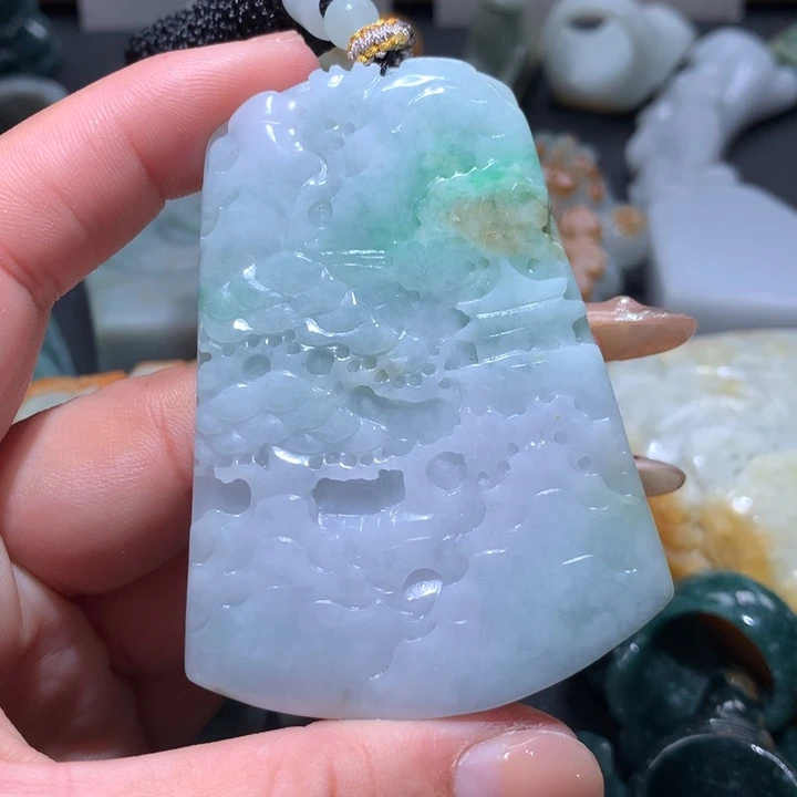 翡翠未镶嵌颈饰保真天然A货翡翠