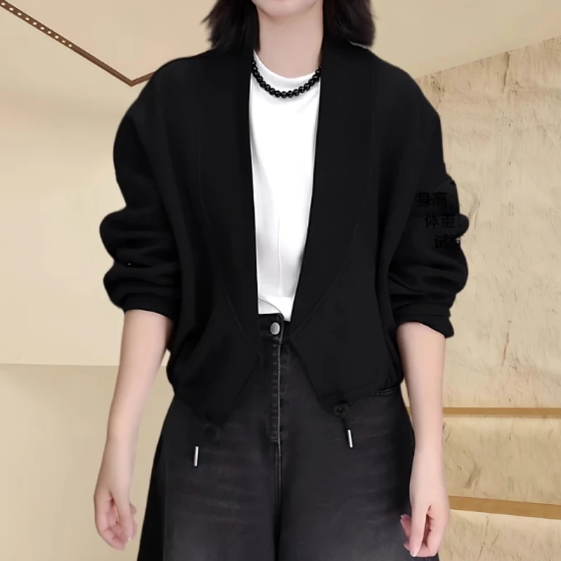 宽松遮肉百搭上衣秋季新款胖MM大码女装气质高级感V领长袖短外套