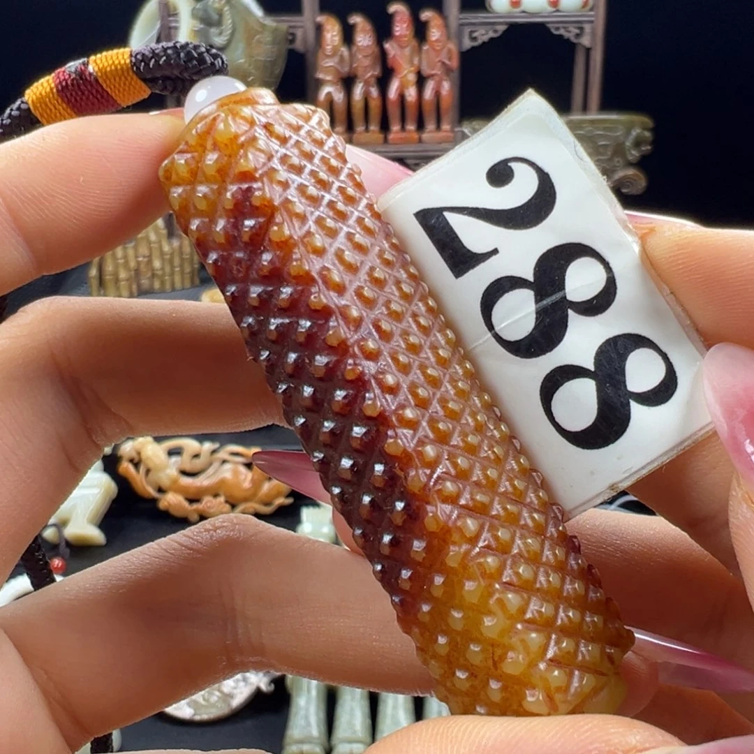 未镶嵌和田玉挂件