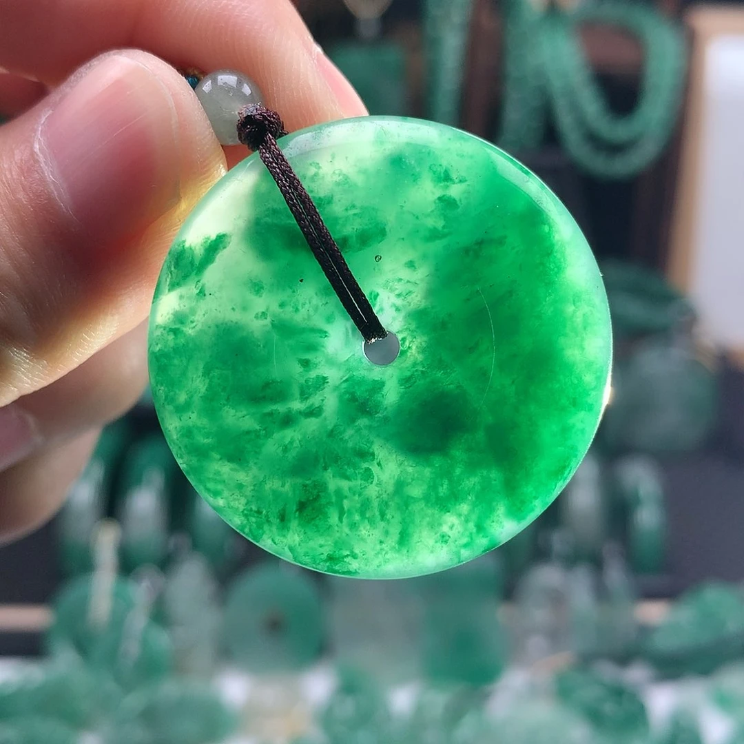 石英质玉吊坠(不含链)未镶嵌