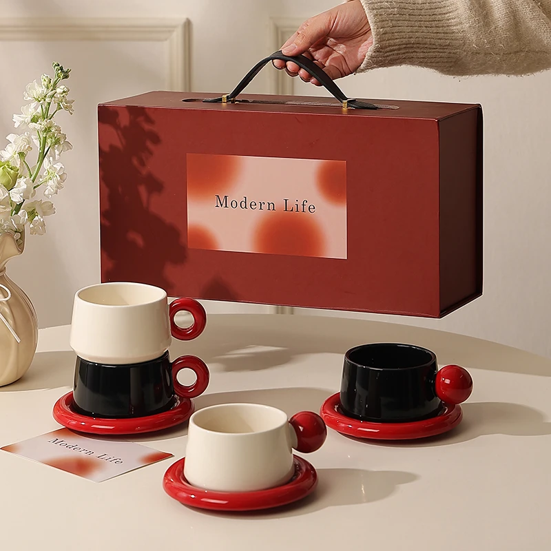 咖啡杯高档精致陶瓷杯碟套装情侣杯子高级感轻奢高颜值女结婚礼物