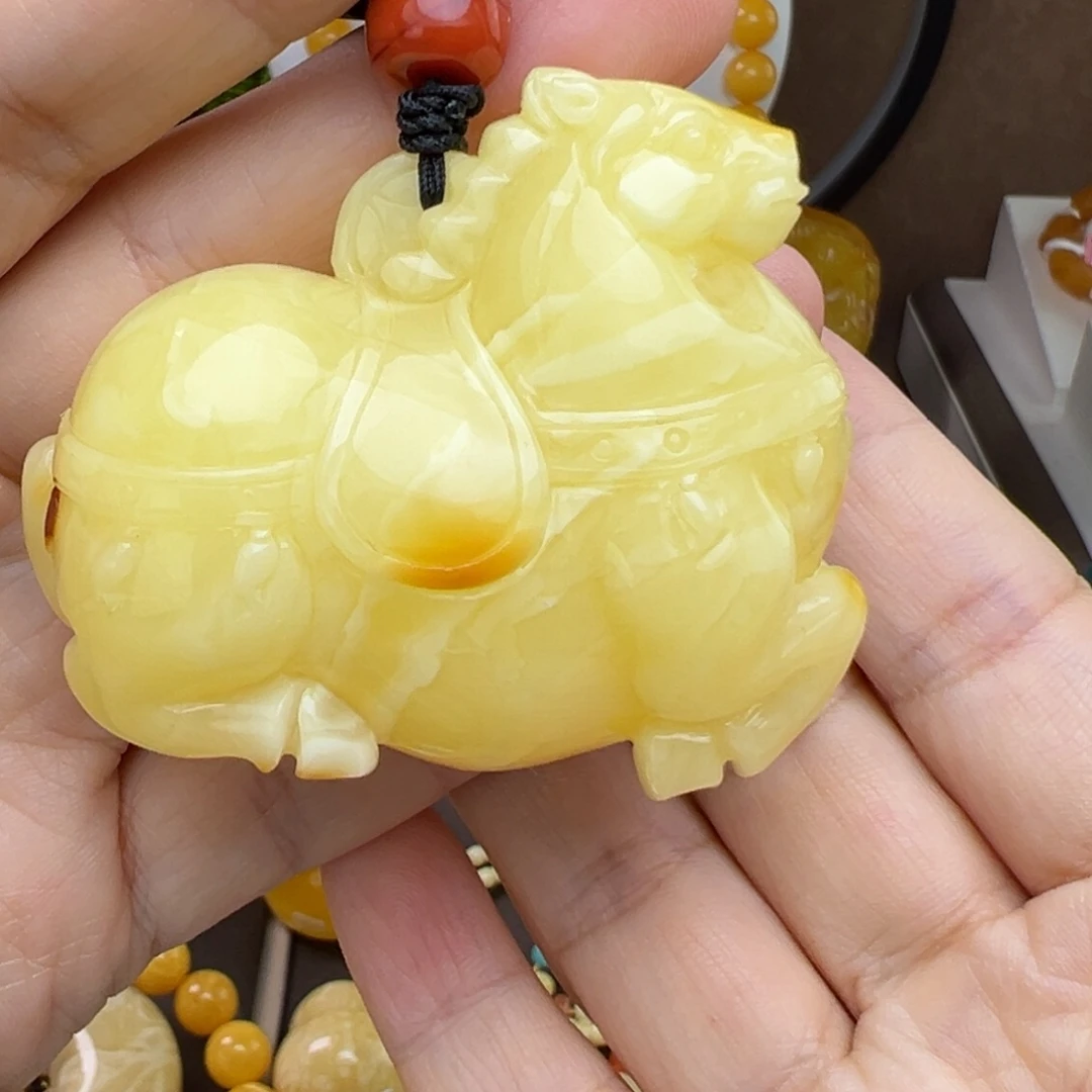 蜜蜡吊坠(不含链)未镶嵌