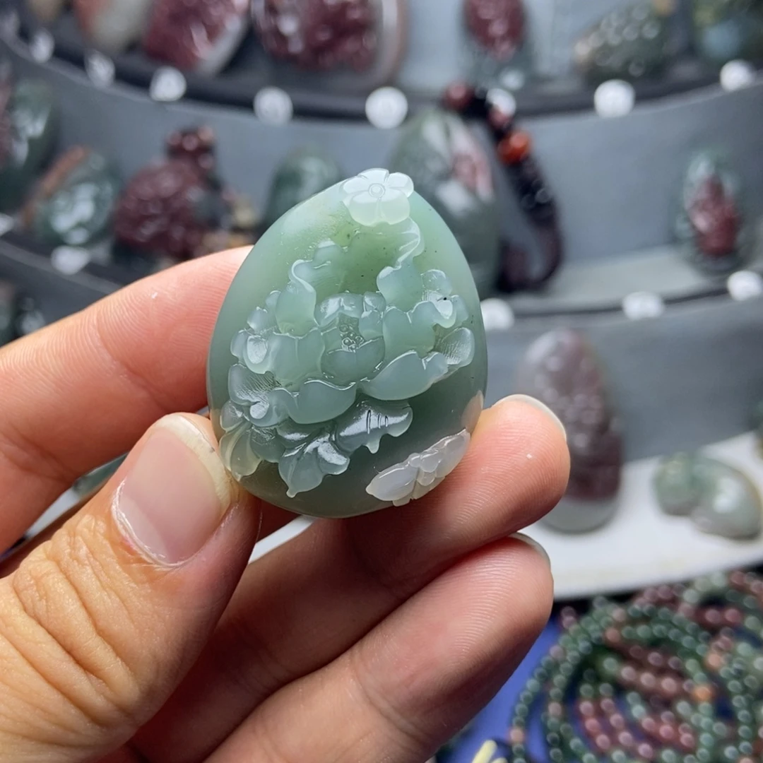 未镶嵌颈饰玛瑙/玉髓