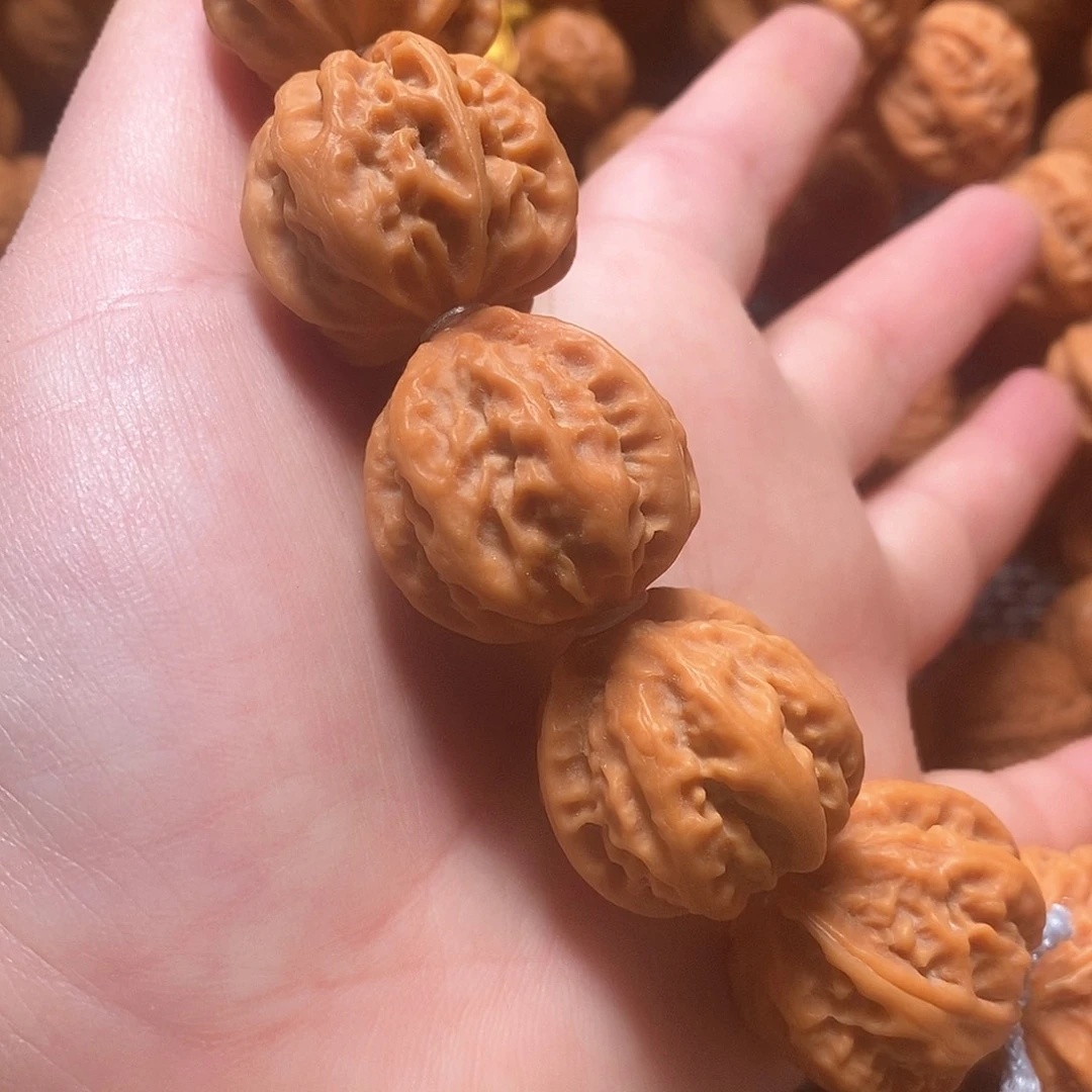 文玩核桃手串元宝八棱手持