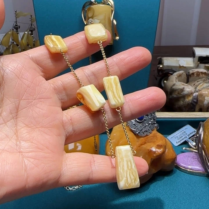 琥珀未镶嵌颈饰波兰设计款琥珀蜜