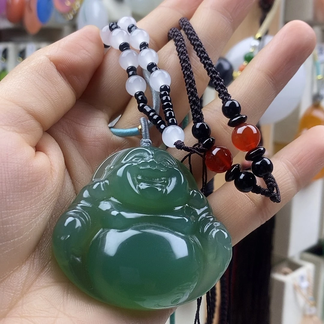 无***滺石英质玉未镶嵌颈饰