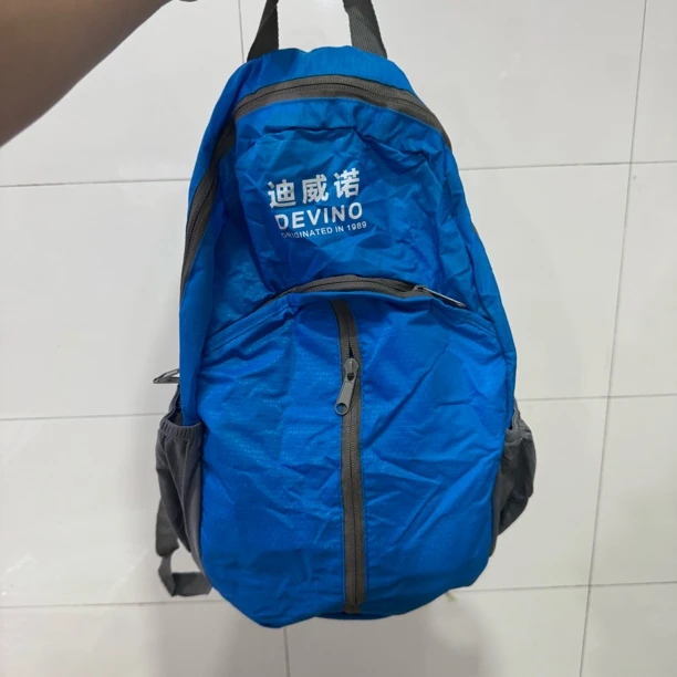 40*25*13cm 超防水可折叠手提轻便旅行双肩包！包字不挑！