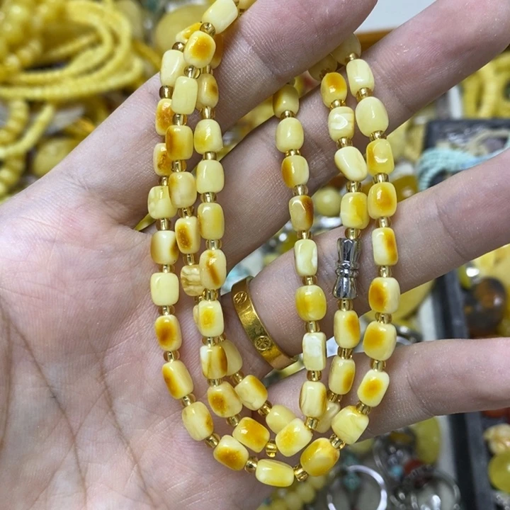 蜜蜡未镶嵌裸石多样性发货