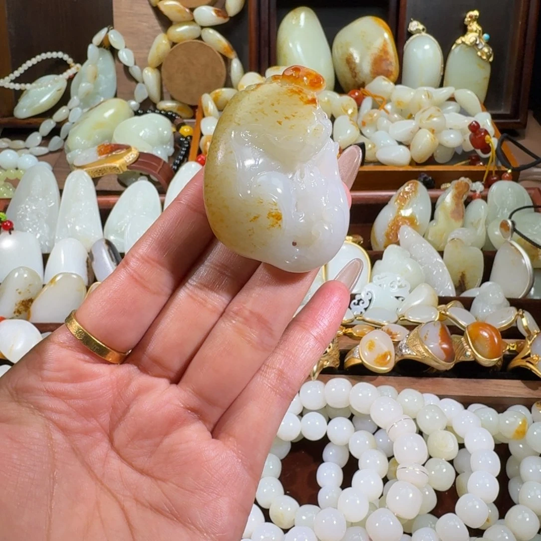 和田玉未镶嵌手链