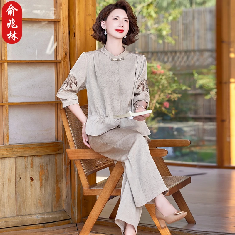 俞兆林妈妈春装套装洋气中老年女春夏衬衫2025新款小衫上衣两件套