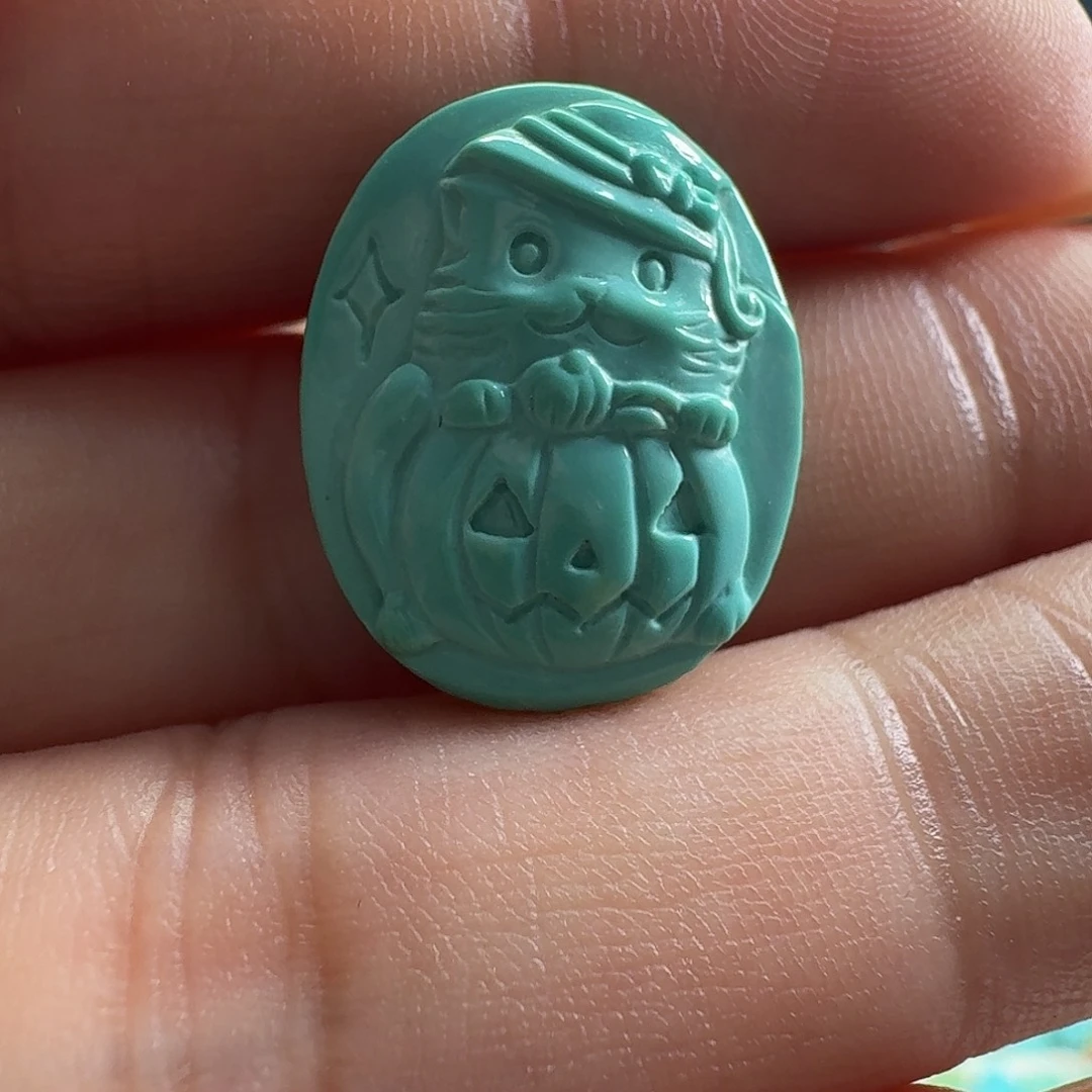 绿松石未镶嵌颈饰