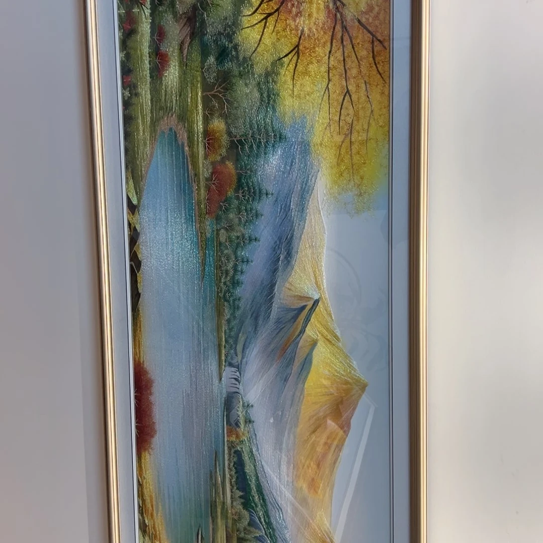 横款金色实木，带安装