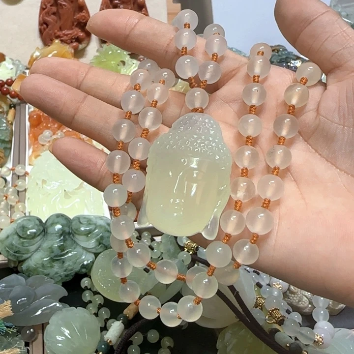 蛇纹石玉未镶嵌吊坠