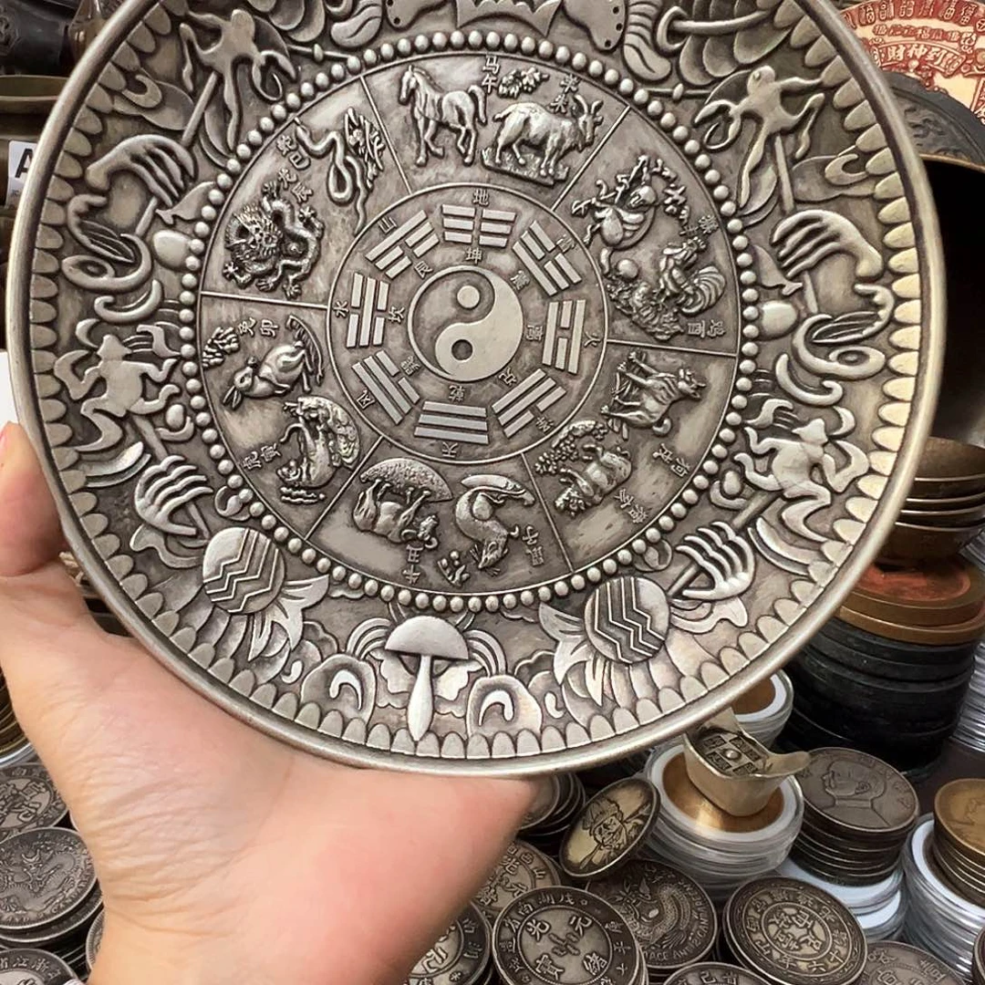 金属复古风格摆件