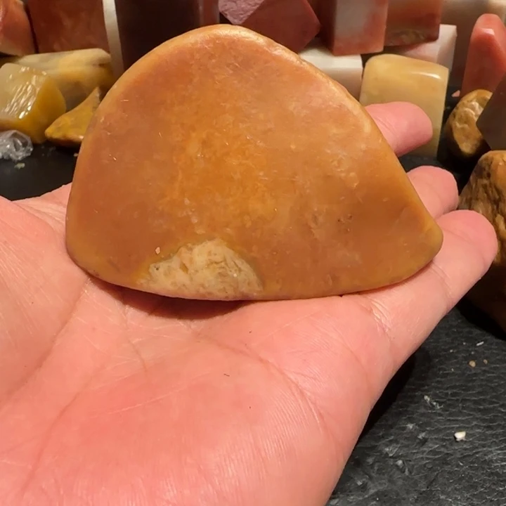 老挝石田黄原石，