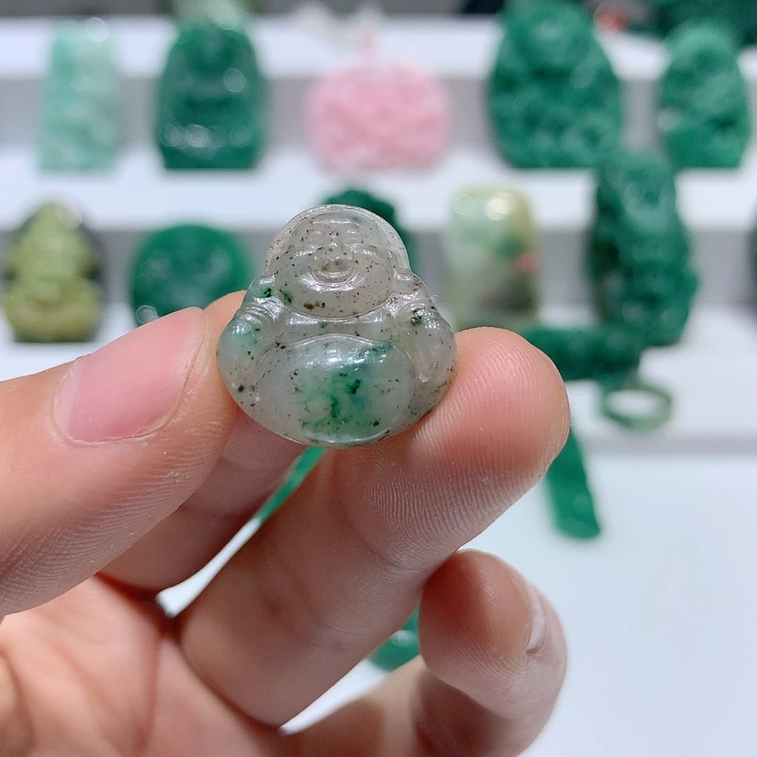 独山玉挂件未镶嵌