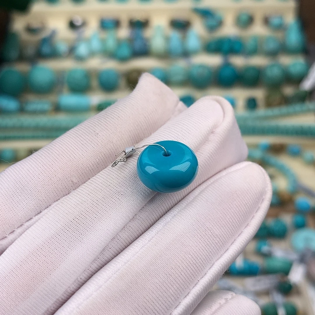 绿松石未镶嵌珠宝奇石12