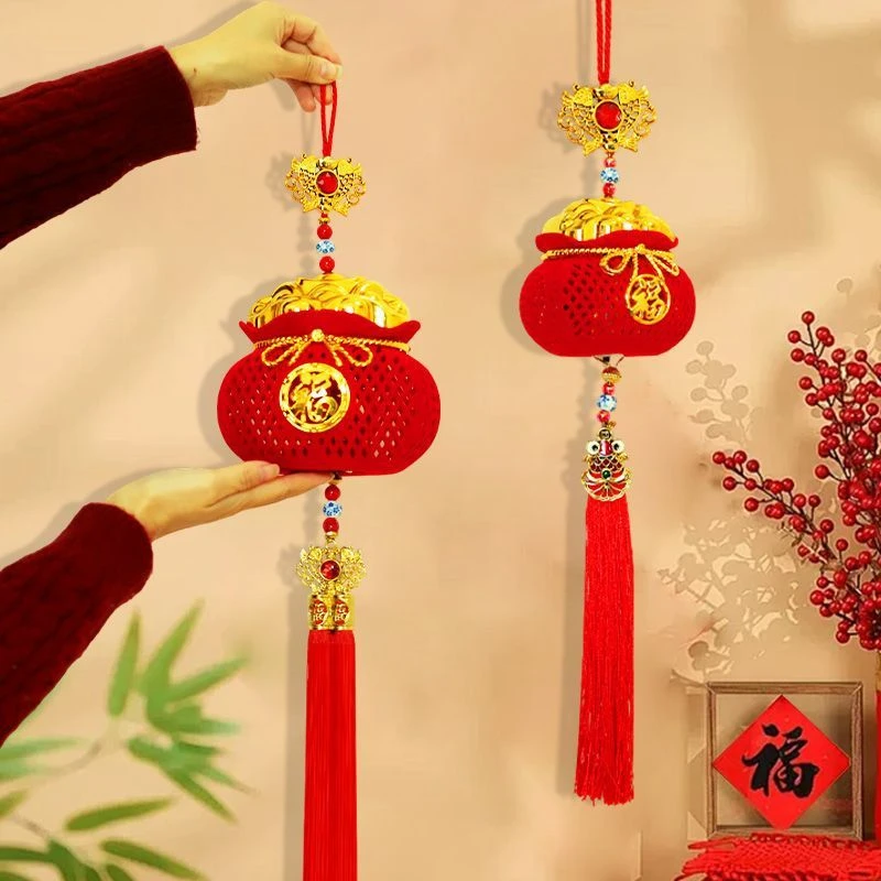 新年灯笼喜庆挂件新款室内客厅入户门福字镂空马年中国风氛围装饰