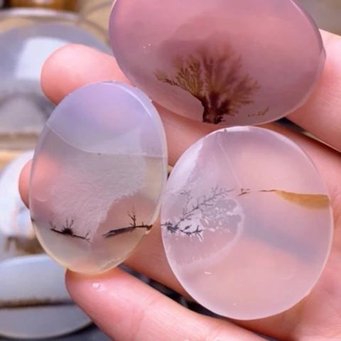 用***6玛瑙/玉髓吊坠(不含链)未镶嵌