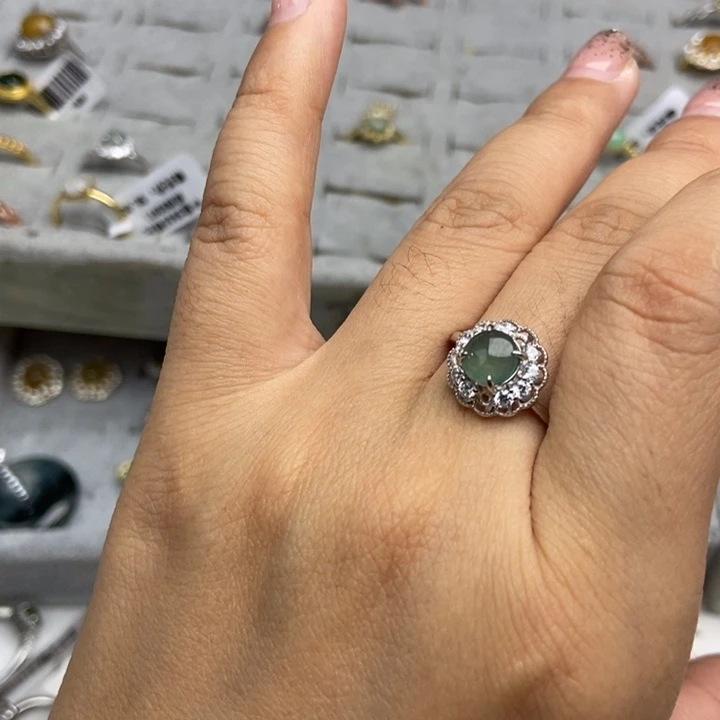 翡翠戒指银S925镶嵌戒指