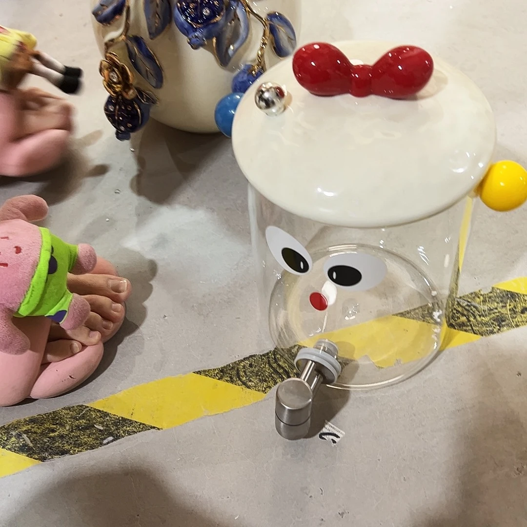 乌***恩潮州陶瓷餐具微瑕