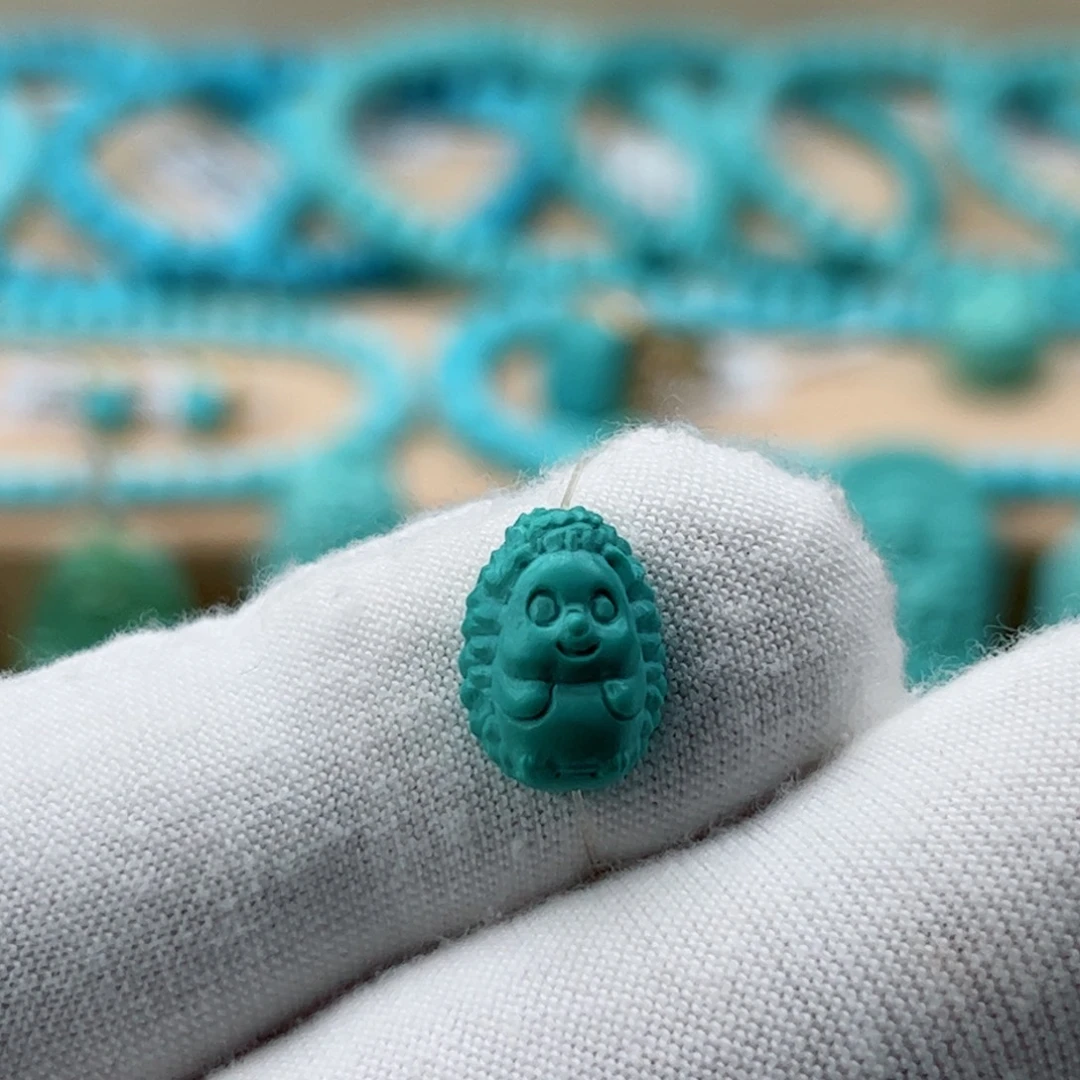 未镶嵌绿松石珠宝奇石