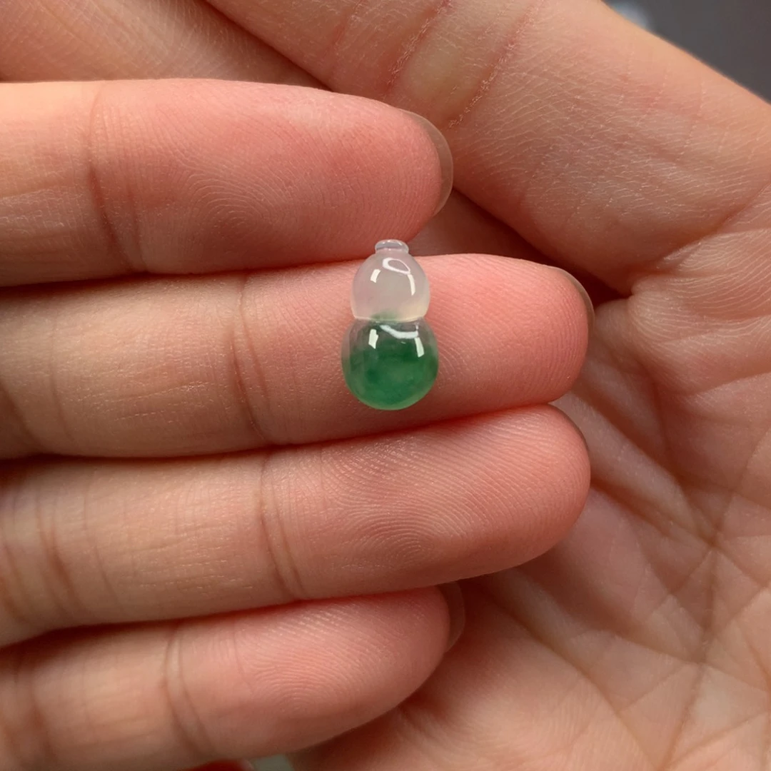 裸石翡翠葫芦(有纹)