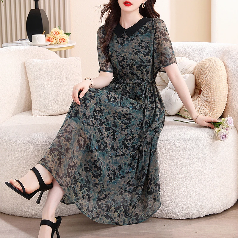 设计感印花拼接减龄复古收腰系带显瘦v领夏季新品高档气质连衣裙