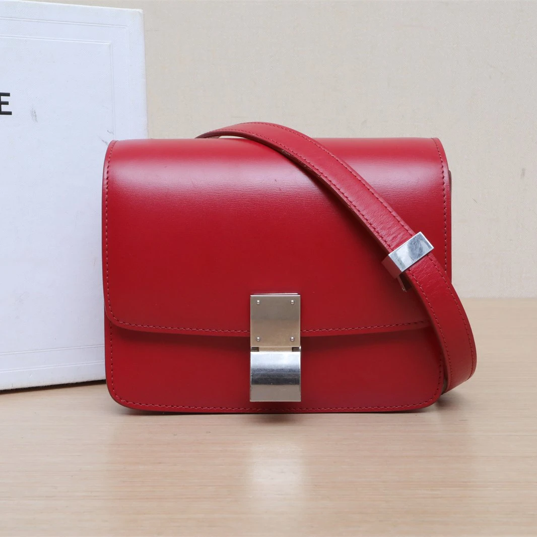 95新 Celine/思琳 【念念】Classic Box 小号 红色 皮革C 银扣包