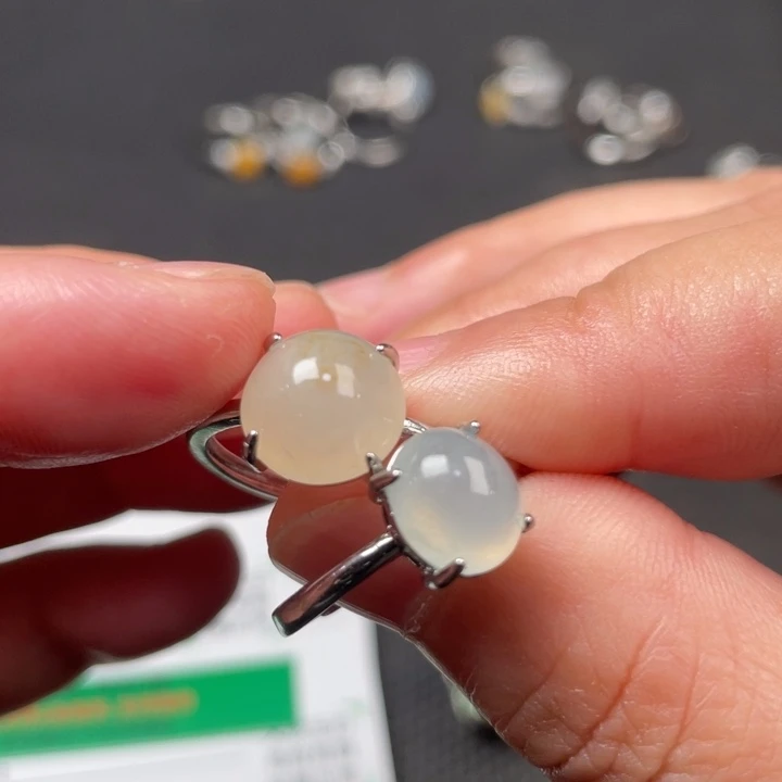 翡翠未镶嵌戒指缅甸天然翡翠