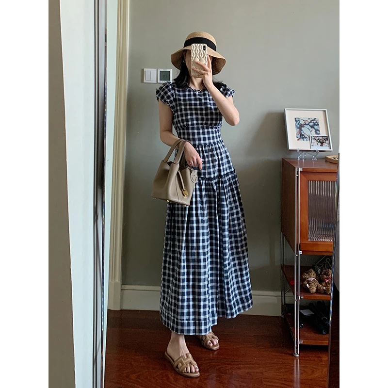 花总吖【圣托里尼】法式气质贝壳袖收腰格纹格子连衣裙R425X06025