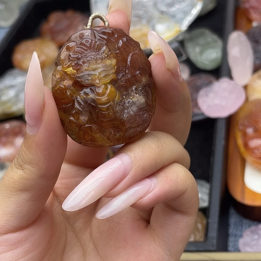颈饰未镶嵌水晶天然