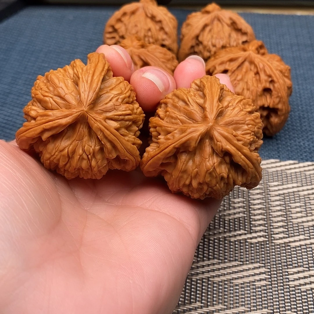 0***7吊坠文玩核桃三棱