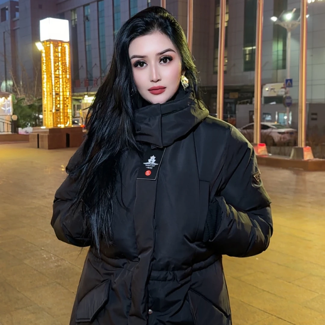 ADILA女士长款连帽保暖高端设计师款外套8080号