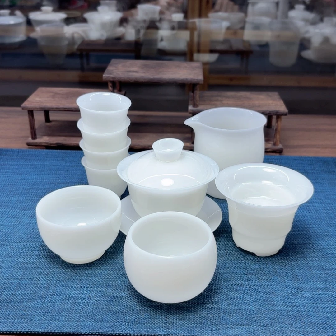 璞玉冰种玉瓷茶具