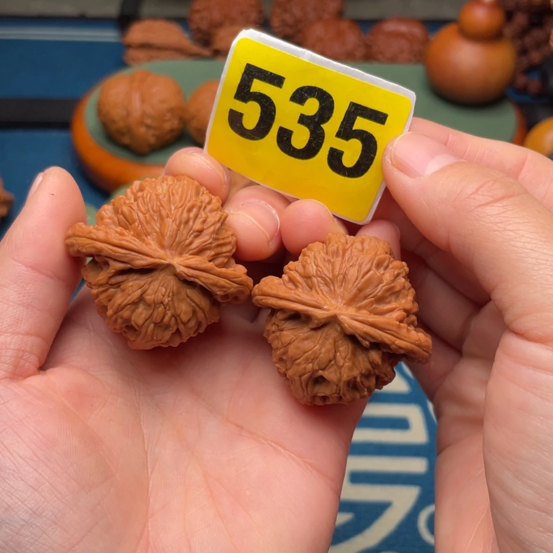 文玩核桃吊坠41白狮子535号