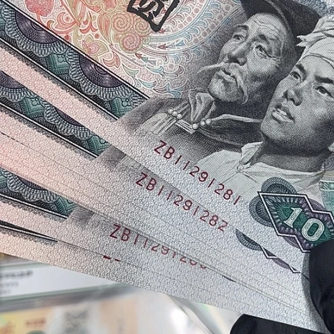 ****️健健康康平平安安