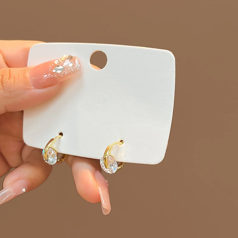 合金锆石耳饰 轻奢耳钉ins小众创意耳环耳圈气质百搭简约精致个性