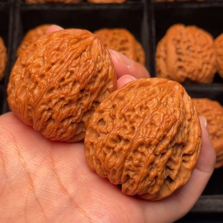 吊坠文玩核桃秦岭野生核桃文玩