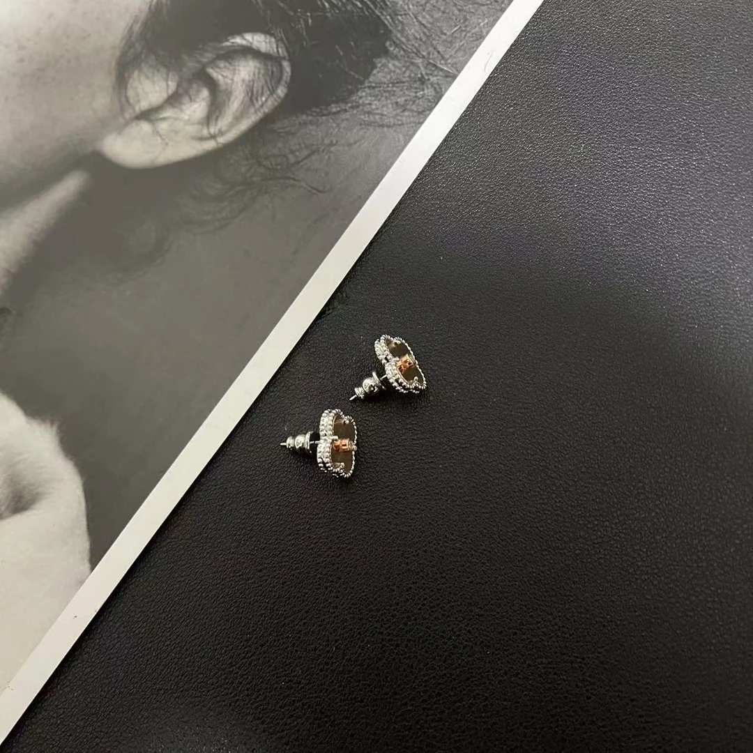 铜合金耳饰 四叶耳钉一对装