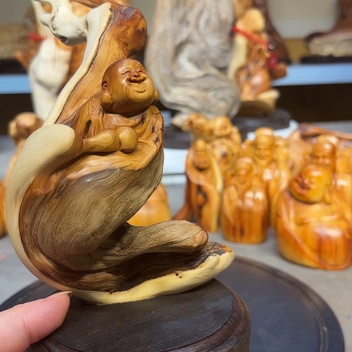 柏木太行崖柏弥勒佛