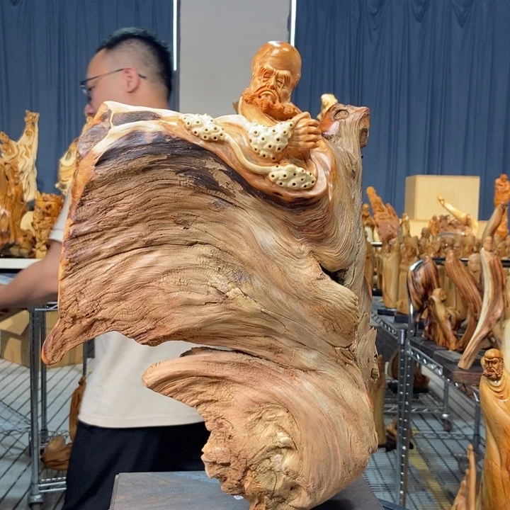 柏木（崖柏）随型摆件