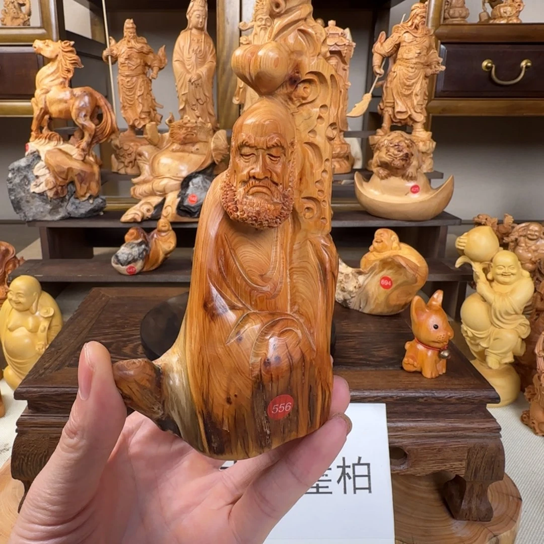 崖柏小木匠艺雕一物一拍